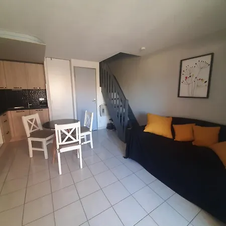 בית נופש Pavillon Climatise 5 Pers Avec Terrasse Et Parking, Piscine, Proche Et Commerces - Fr-1-781-27